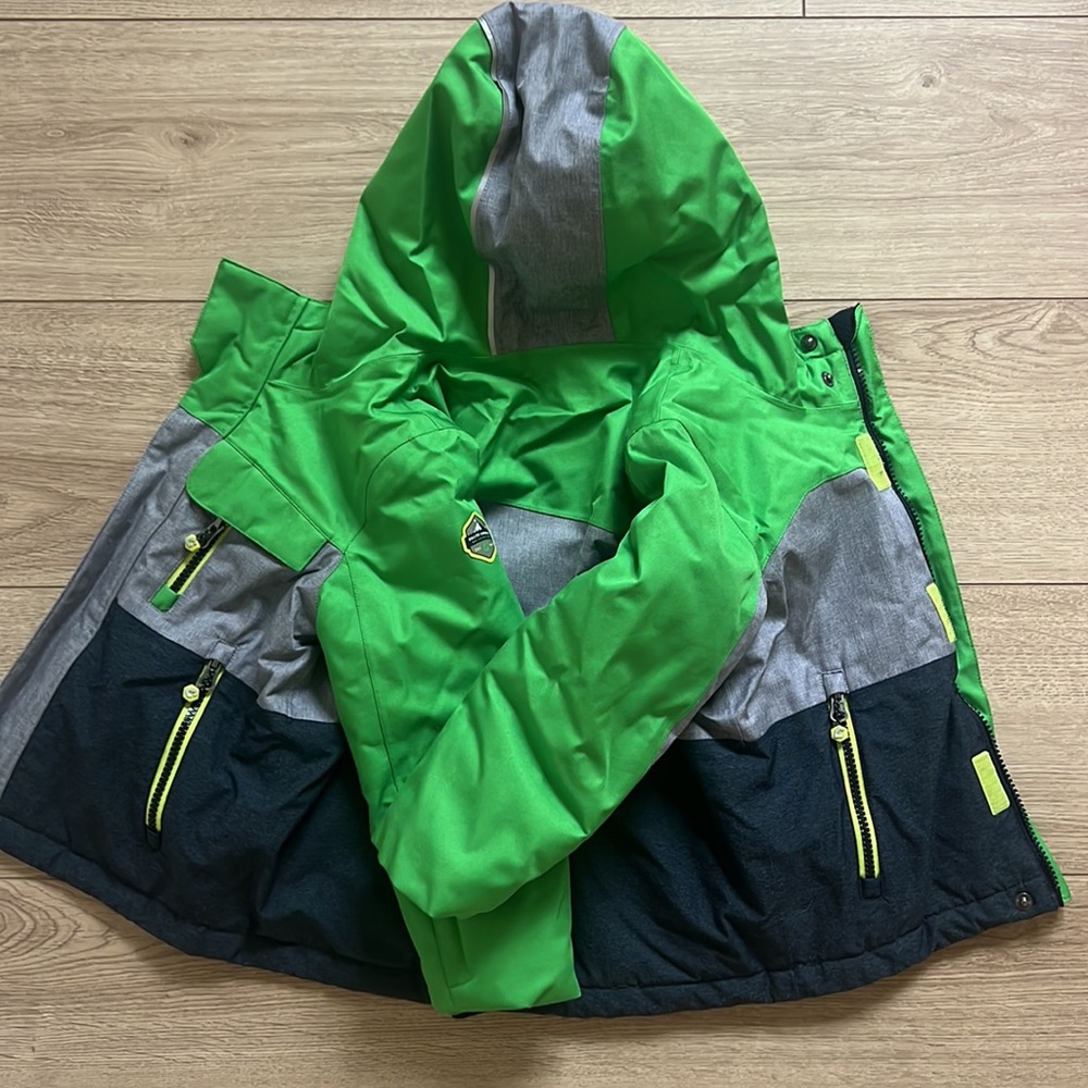 Ski jacket - Picture 6 of 6